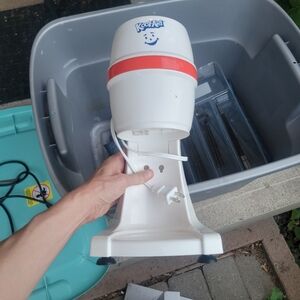 Kool-Aid White and Red Ice Shaver